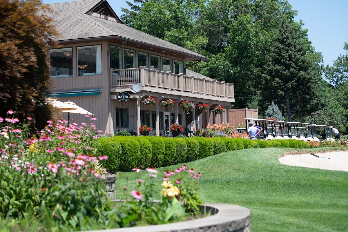Basking Ridge Country Club - Photo 5