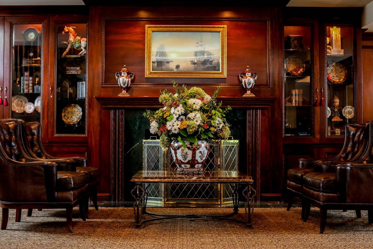 Olde Mill Inn - Photo 5