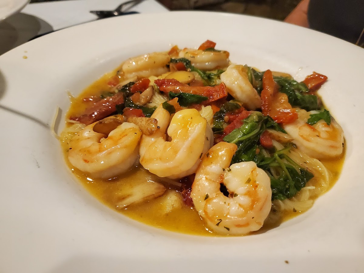 Primavera Restaurant - Photo 3