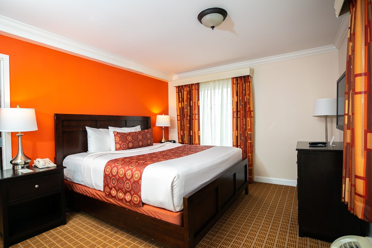 Wilshire Grand Hotel - Photo 2